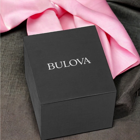 🌺🌸Ladies Bulova Stainless Steel Crystal Quartz Watch🌸🌺 - Picture 9 of 11